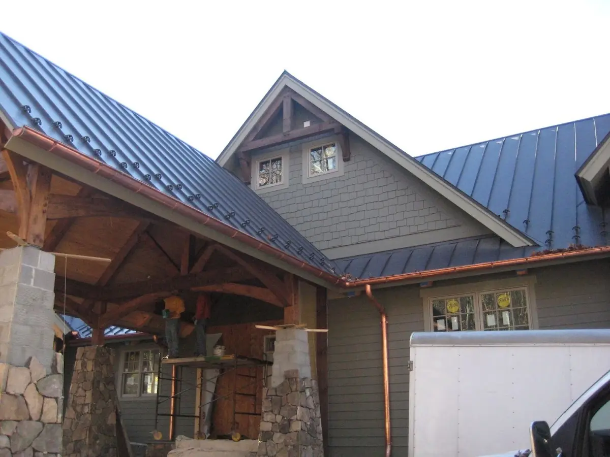 Craftsman Roofing team delivering quality roofing work in Hendry Estates